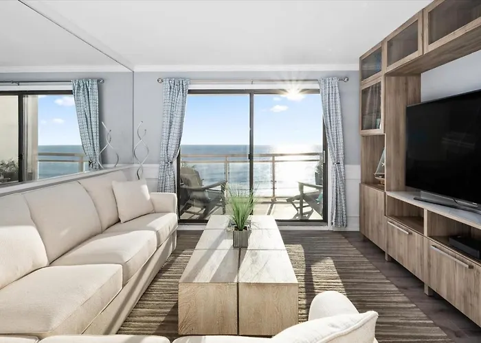 Oceanfront 2 Bedroom Modern W Pool Сasa de vacaciones *
