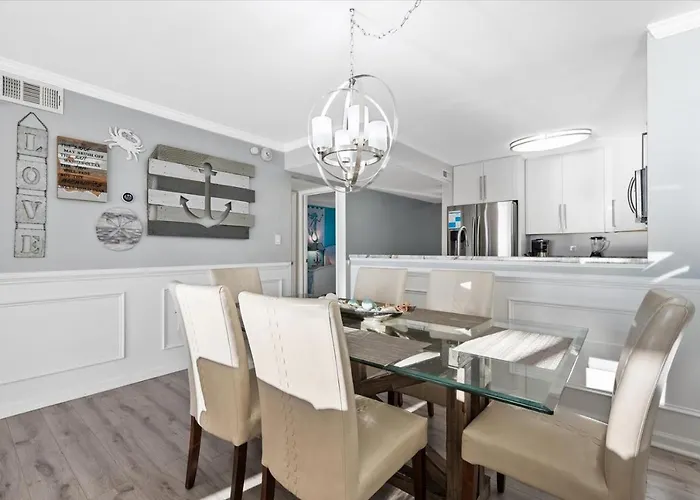 Oceanfront 2 Bedroom Modern W Pool