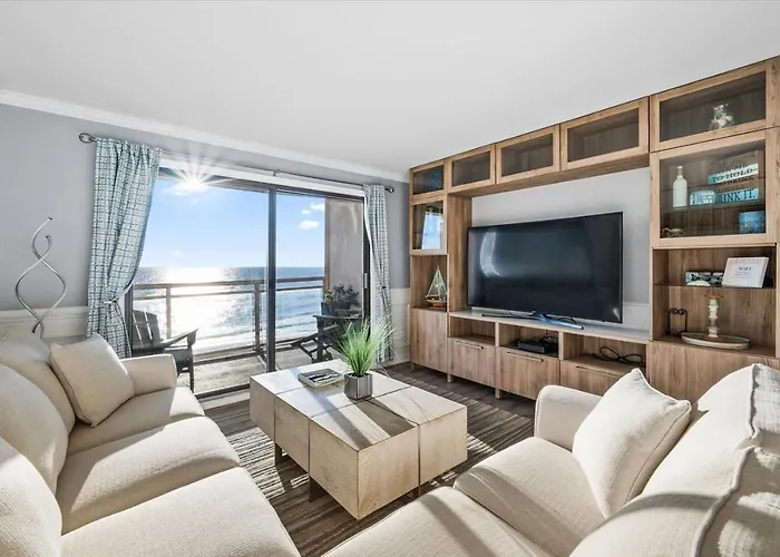 Oceanfront 2 Bedroom Modern W Pool *
