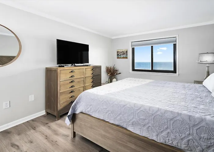 Oceanfront 2 Bedroom Modern W Pool Сasa de vacaciones *