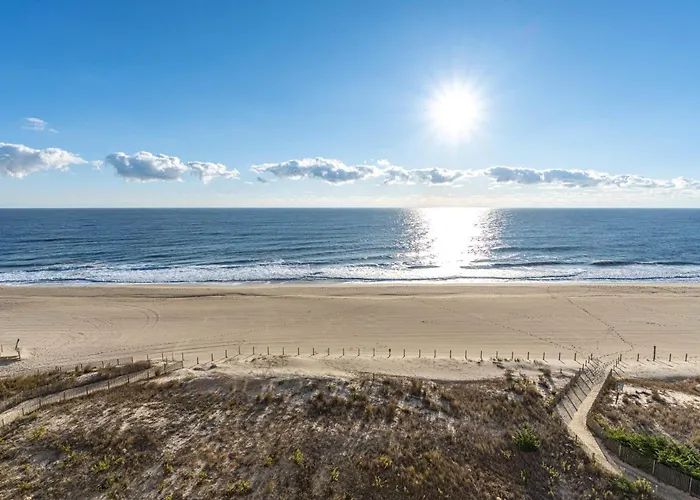 Oceanfront 2 Bedroom Modern W Pool Сasa de vacaciones
